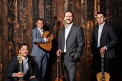  Aquarelle Guitar Quartet
